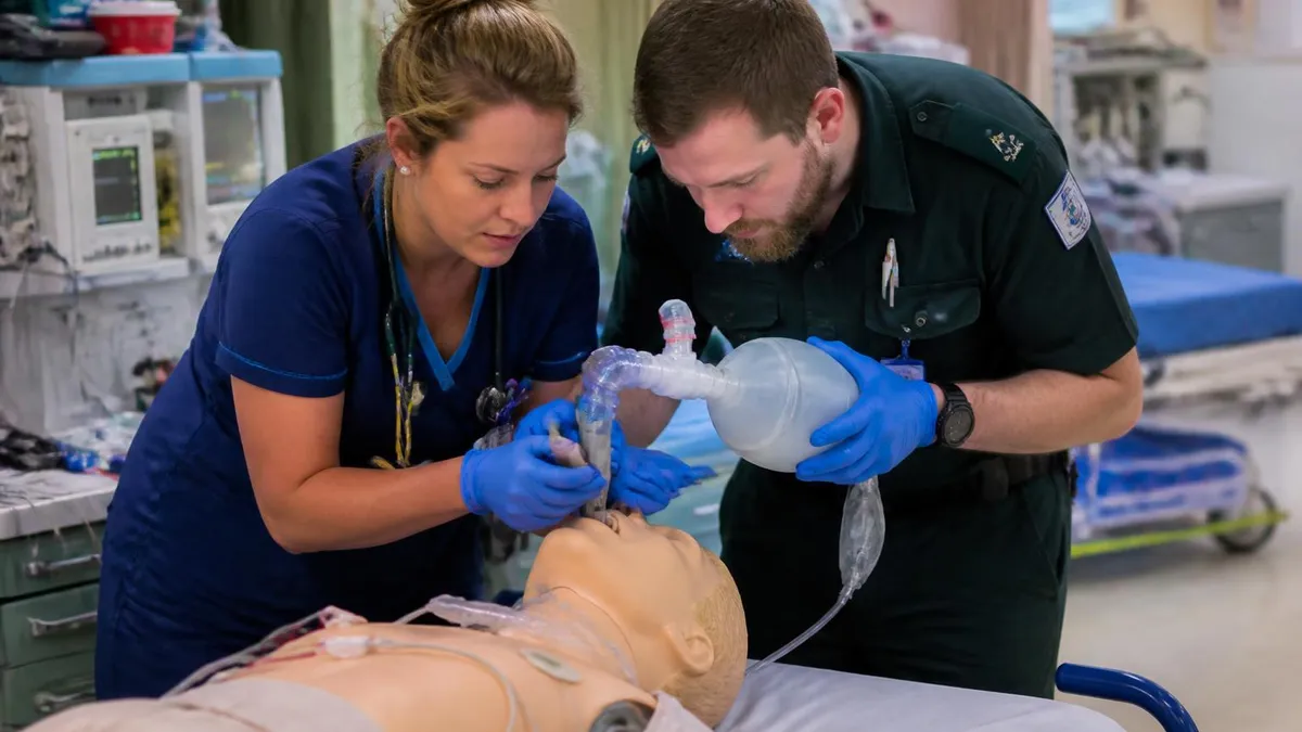 Health Corp Intensive Care ACLS & CPR Reviews: Complete ACLS Training Guide
