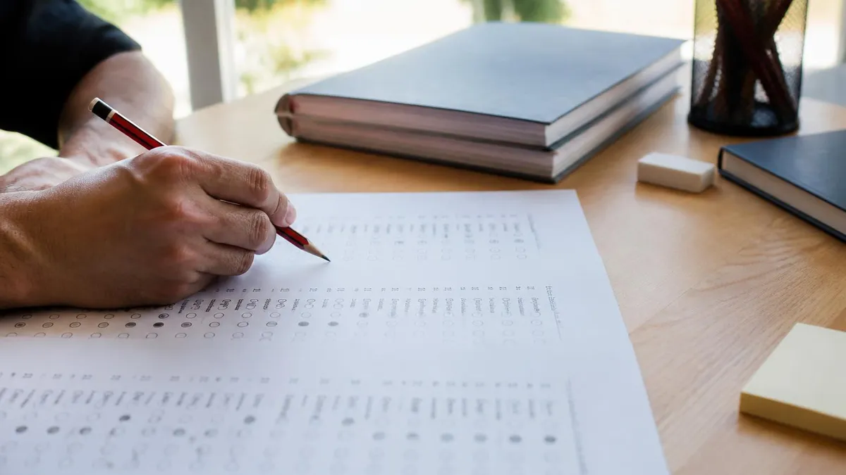 Australian Citizenship Test: Pass Mark, Eligibility and How to Apply 2026 August