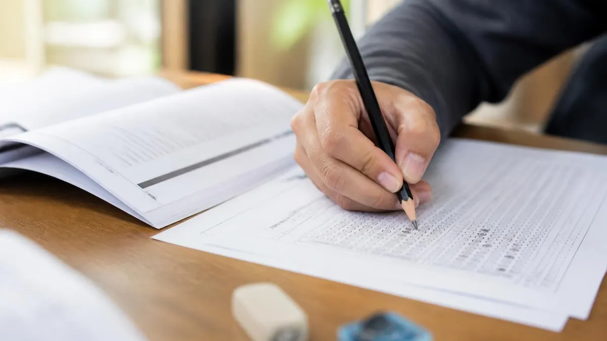How to Get a CLP: Commercial Learner's Permit Guide 2026 August