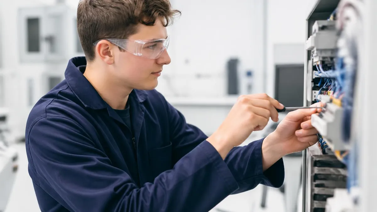The 16 Cte Career Clusters - CTE - Certified Technical Experts certification study resource