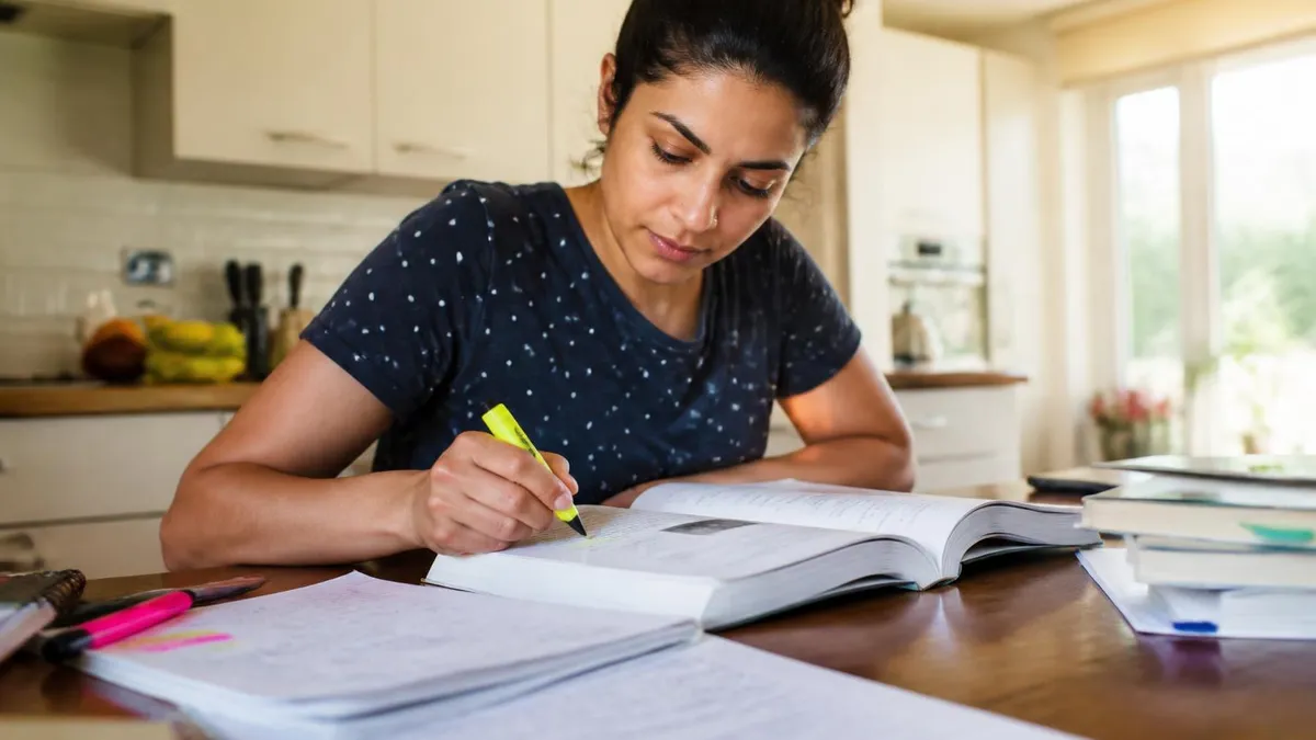 When Do They Test for Gestational Diabetes During Pregnancy: Complete Guide to Types of Diabetes, Symptoms & Management