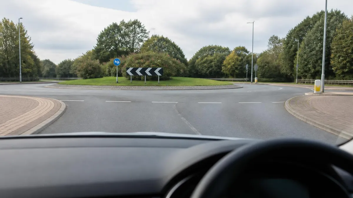 What's on the Multiple-choice Section - DVSA - UK Driving Theory Test certification study resource