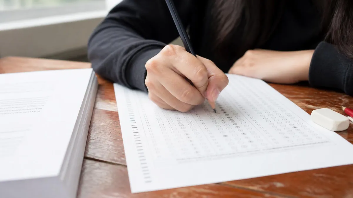 Teaching Strategies for English Language Learners: A Complete Guide for Educators