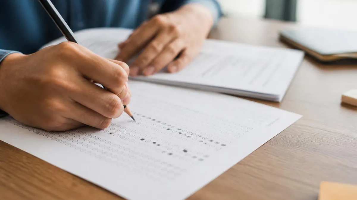 General Knowledge MCQs: How to Master Multiple-Choice Questions on the GKT