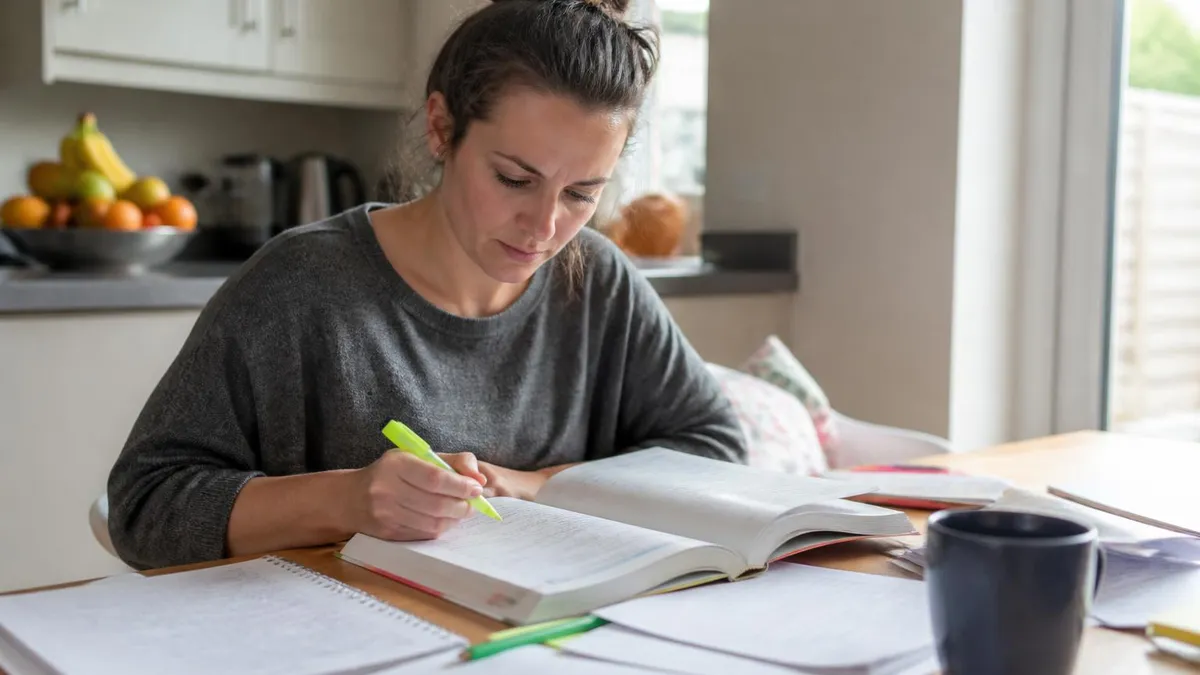 HCA Duties and Responsibilities: Complete Career Overview for Health Care Assistants