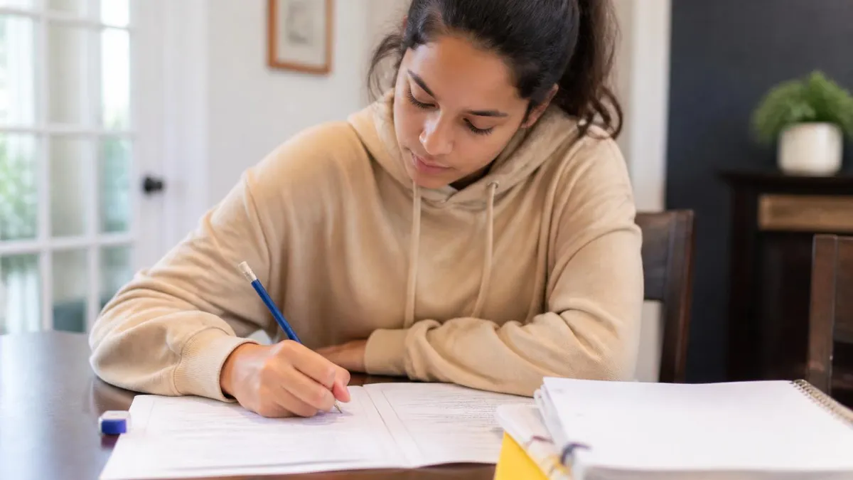 Osslt Prep - OSSLT - Ontario Secondary School Literacy Test certification study resource