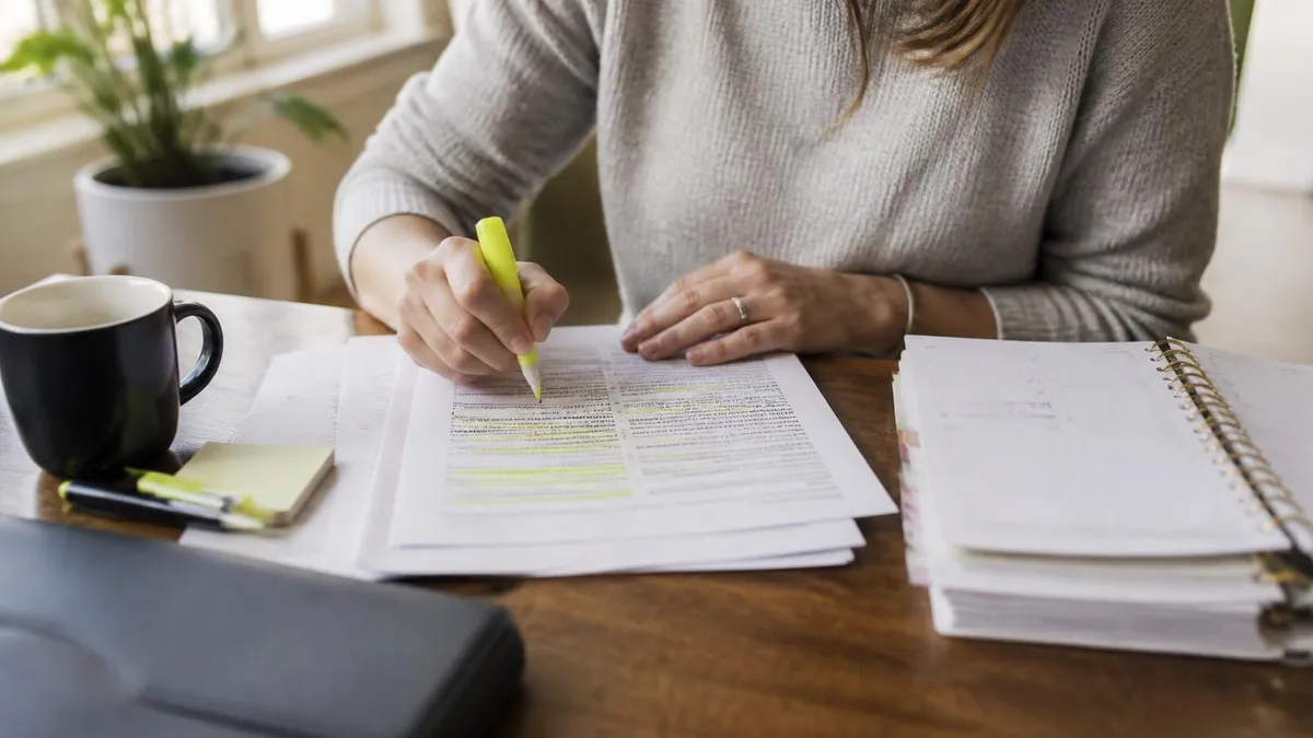 Notary Services in Reading, PA: What Is a Notary Public and How to Get Documents Notarized