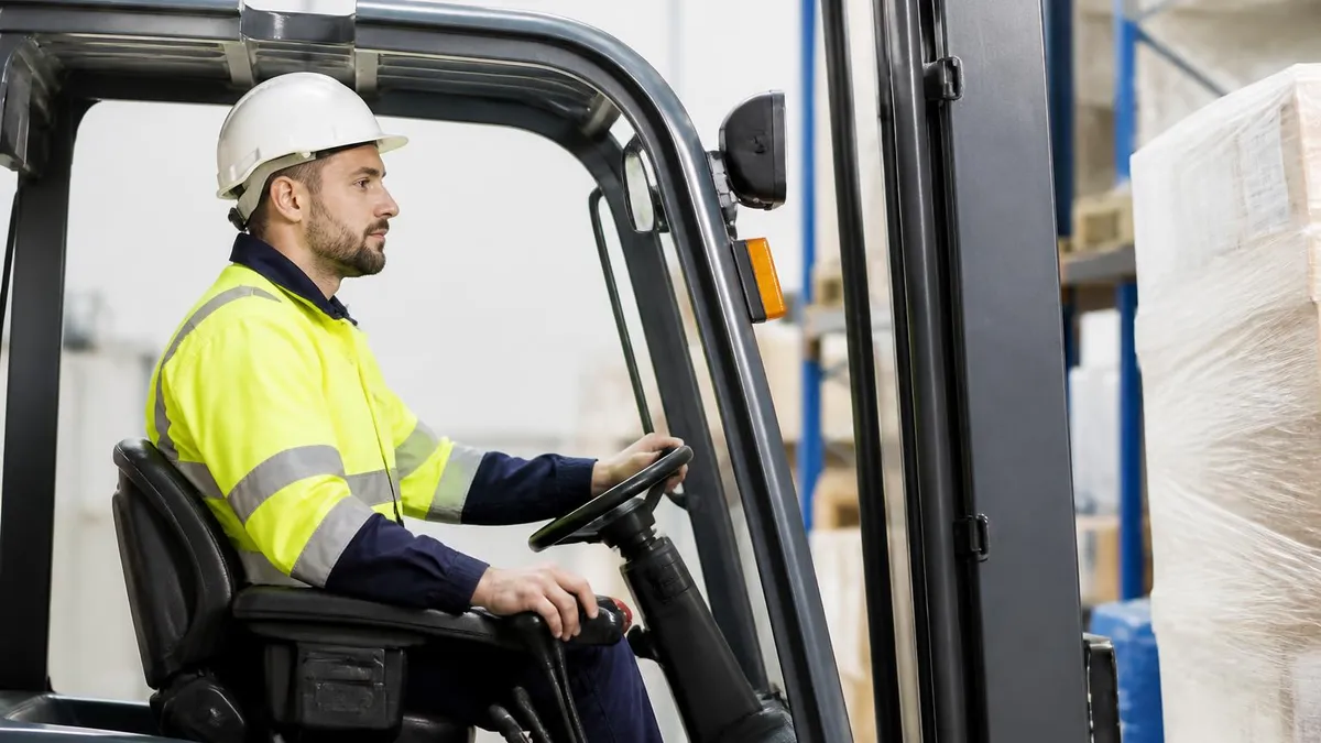 Quick Snapshot - Forklift Licence Australia - TLILIC0003 certification study resource