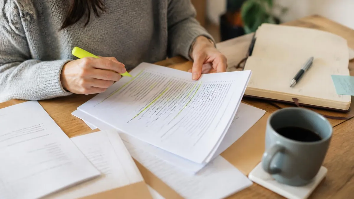 USPS Exam 955: Complete Guide to the Error Detection Test, Hours, Tracking, and Services
