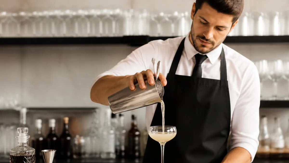 Bartender Kit: Essential Tools, Costs & What to Buy First