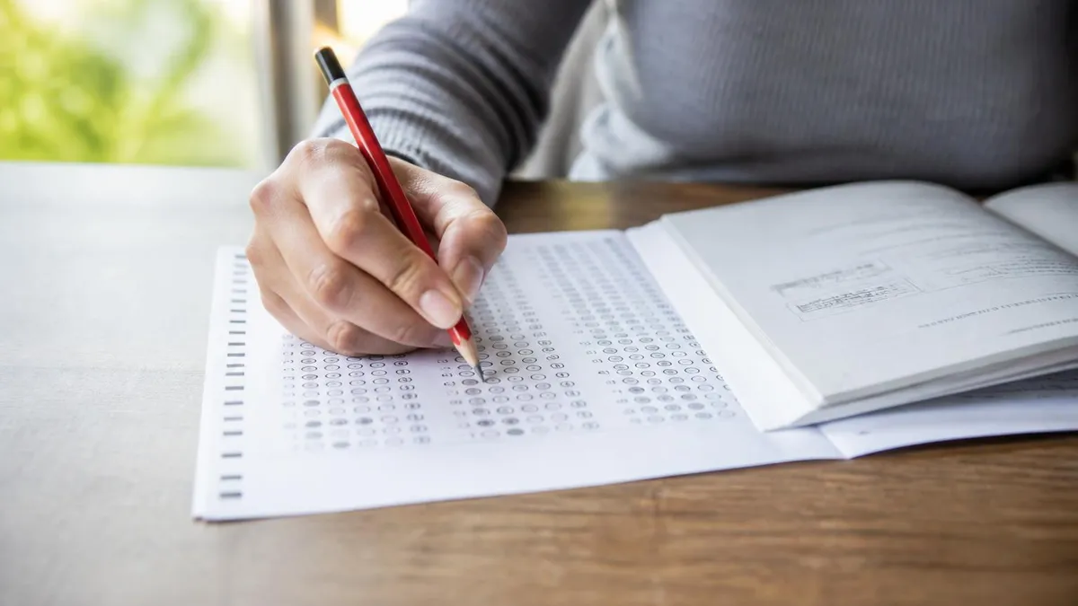 Requirements for Canadian Citizenship - Canadian Citizenship certification study resource