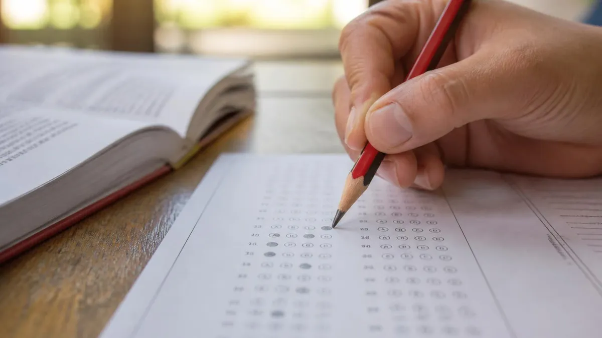 Apply for Canadian Citizenship - Canadian Citizenship certification study resource