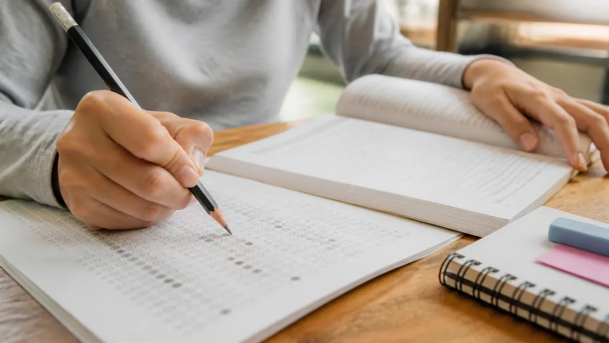 Barron's CCRN Study Guide: Complete Review for Critical Care Nursing Certification