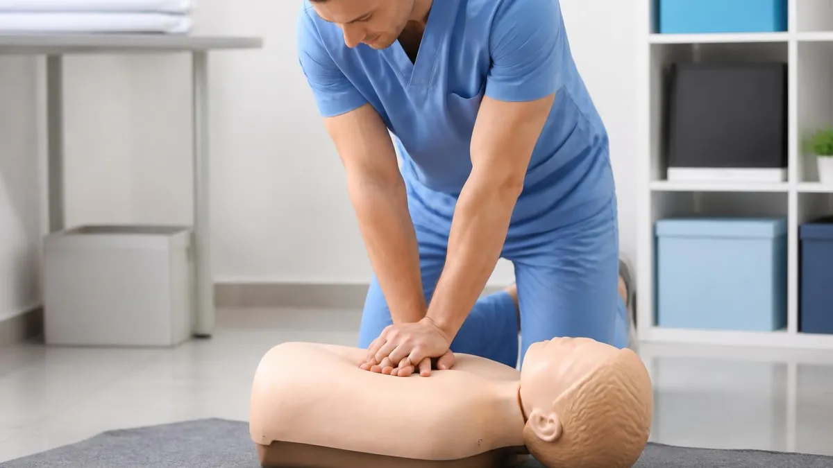 CPR Refresher Course: Complete Guide to Renewal Requirements, ACLS Algorithm, and Life Support Recertification in 2026 June