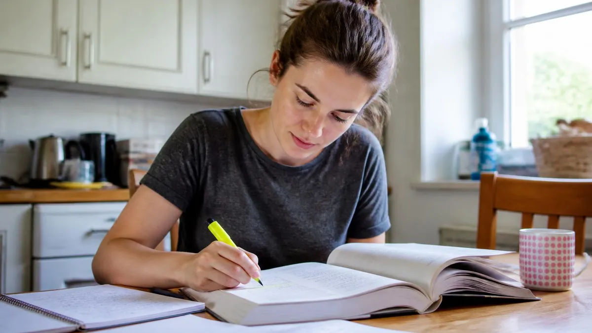 Abeka English 11 Grammar Quiz 2: Complete Study Guide and English Grammar Test Prep