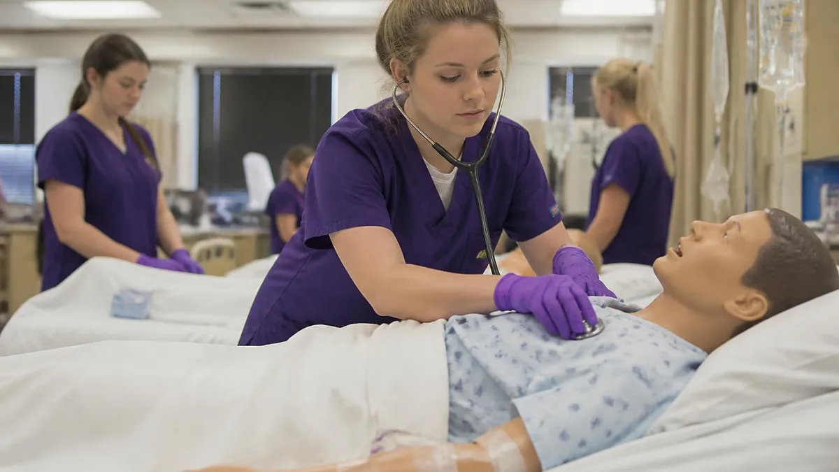 CNA Gold 1 Final Test: Guía Completa de Práctica y Preparación para el Examen CNA
