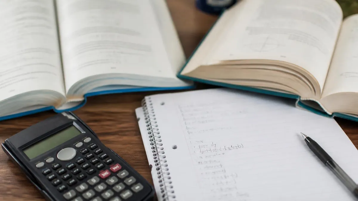 Examen De Practica De GED En Espanol guide for GED en Español - Examen de Equivalencia de Escuela Secundaria exam preparation