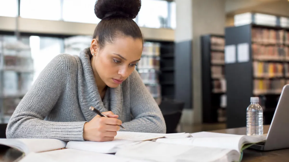 Examenes GED Y Pruebas De Practica Por Estado - GED en Español - Examen de Equivalencia de Escuela Secundaria certificatio...