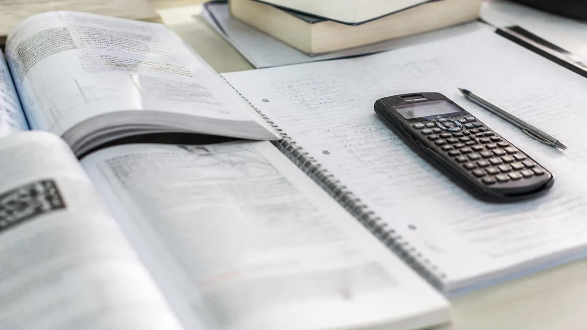 Materiales De Estudio Para El Examen GED - GED en Español - Examen de Equivalencia de Escuela Secundaria certification stu...