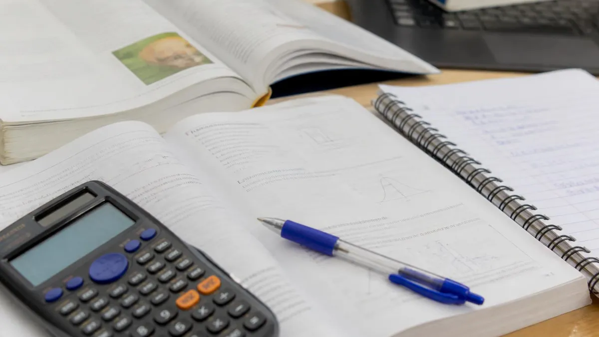 Preparacion Para El Examen GED De Kaplan - GED en Español - Examen de Equivalencia de Escuela Secundaria certification stu...