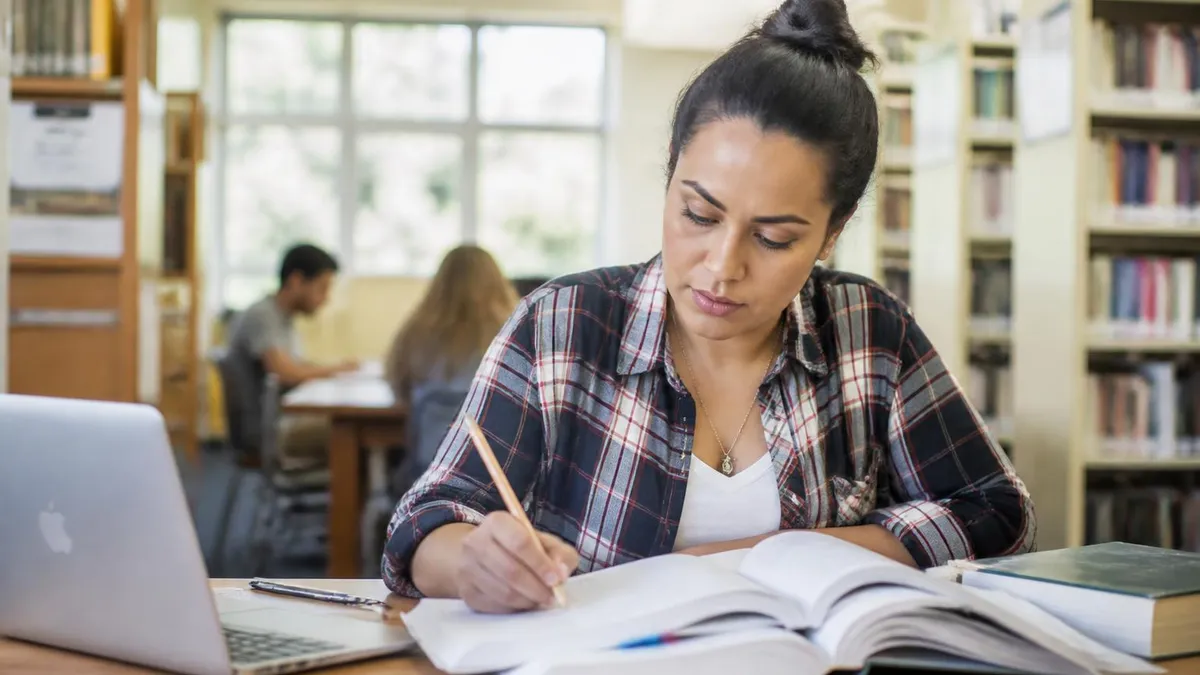 Preparacion Y Registro Para El Examen GED Get GED - GED en Español - Examen de Equivalencia de Escuela Secundaria certific...