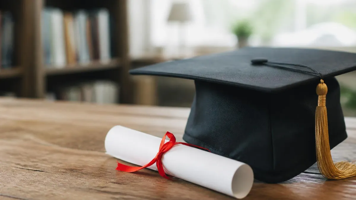 Pruebas De Practica De Ciencias Del GED - GED en Español - Examen de Equivalencia de Escuela Secundaria certification stud...