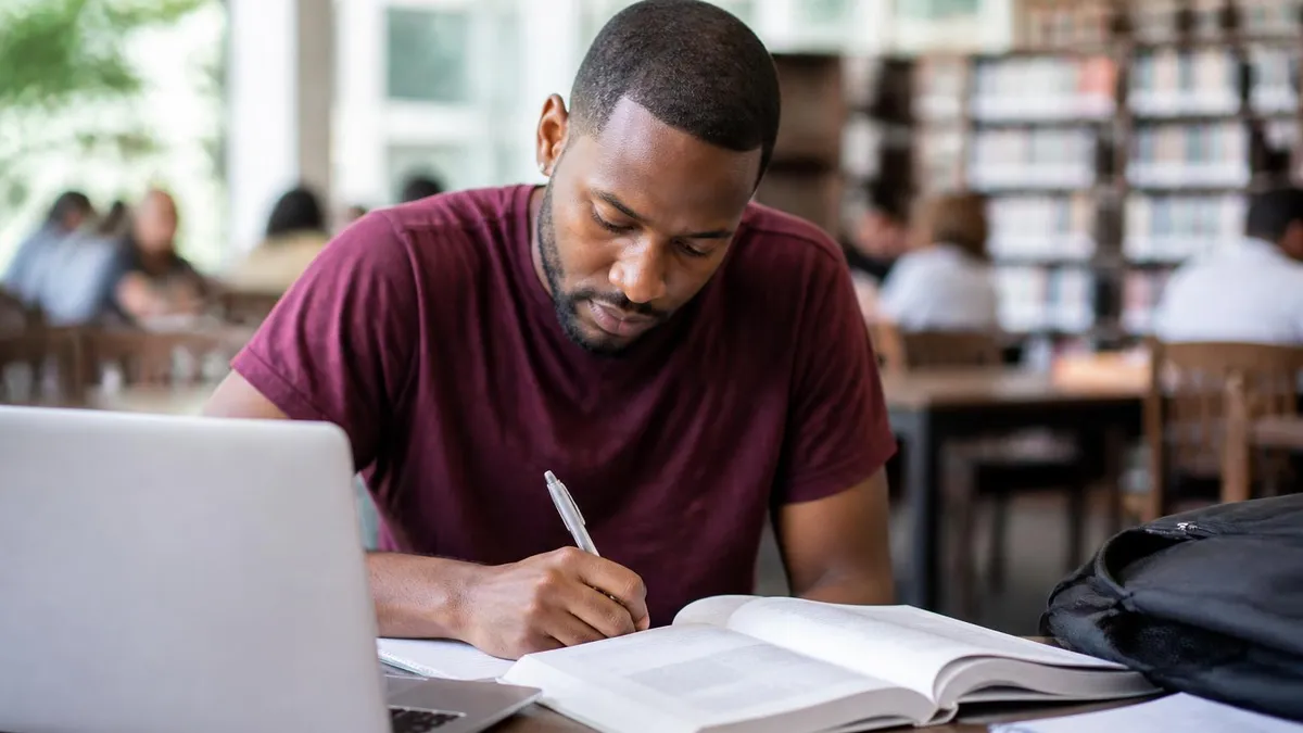 Ubicaciones Del Examen GED Y Pruebas Gratuitas En - GED en Español - Examen de Equivalencia de Escuela Secundaria certific...