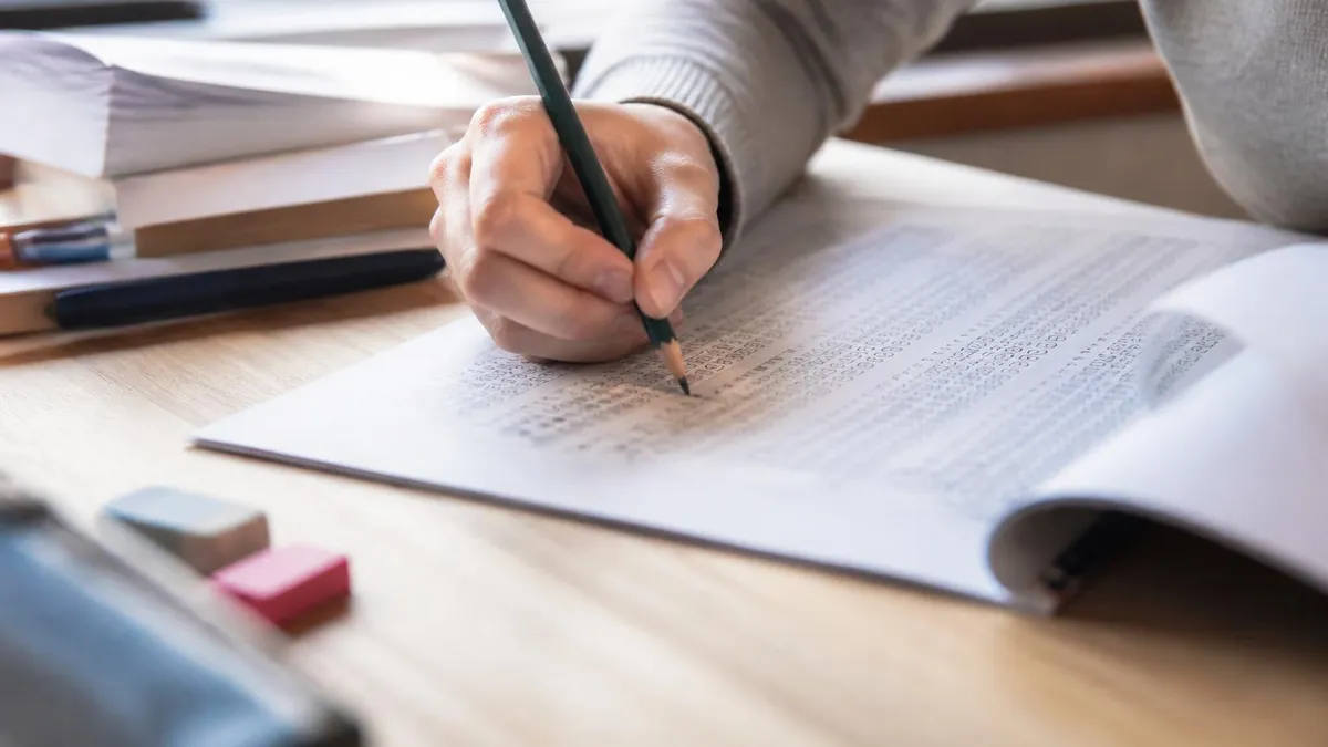 Gratis Oposiciones Adm Test de Práctica 2026 July - Oposiciones Adm Preguntas de Examen