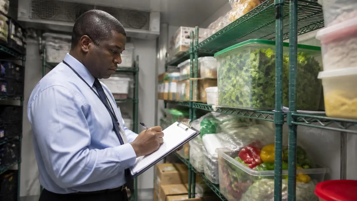 SERVSAFE Certification Practice Test - ServSafe - Examen de Manipulador de Alimentos y Gerente certification study resource