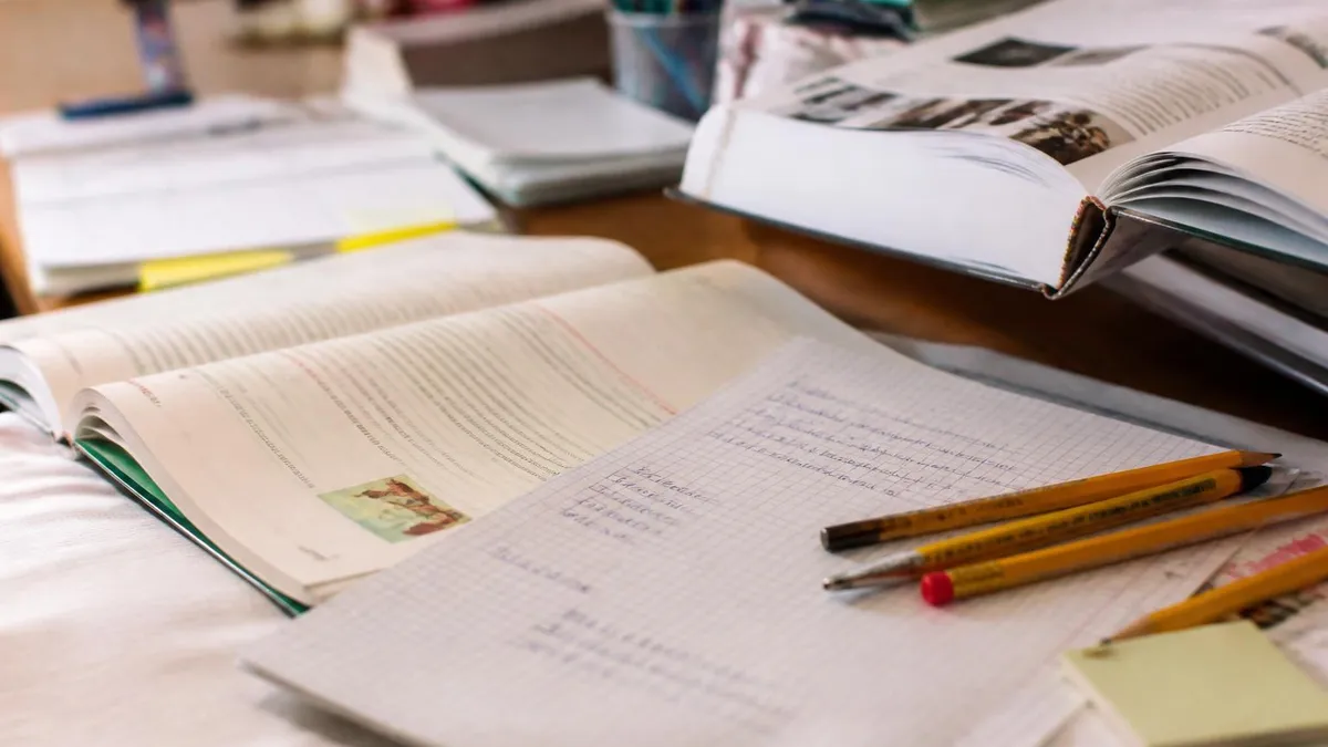 Practica De Escritura TOEFL - TOEFL en Español - Test of English as a Foreign Language certification study resource