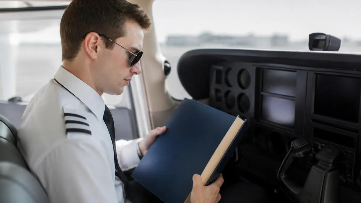 Faa Airplane Flying Handbook - FAA - Federal Aviation Administration certification study resource