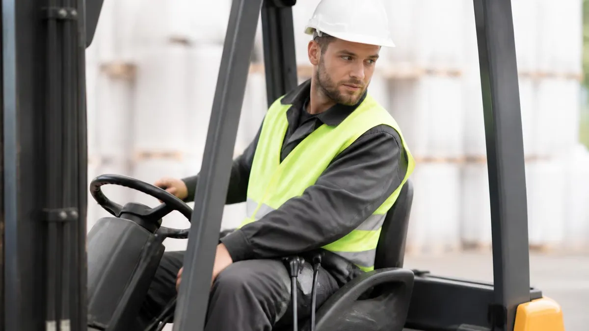 Kalmar Super Heavy Forklift: Complete Guide to Heavy-Duty Forklift Equipment Models, Capacity Specs, and Operator Requirements for 2026 June