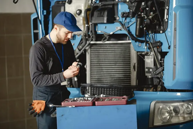 Men Repair Truck Man Teaches Rep - Blog study guide