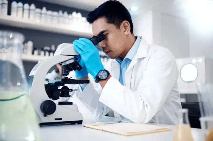 Microscope Asian Man Laboratory - Blog study guide