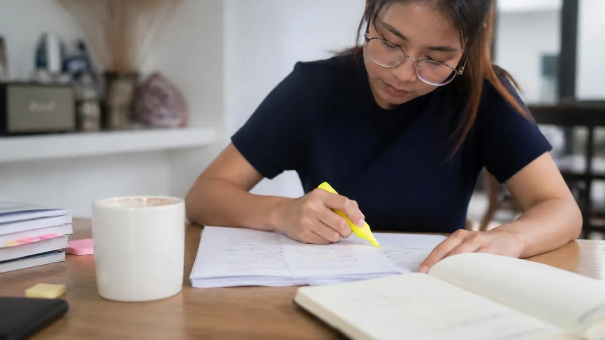 Virtual Assistant Guide: Everything You Need to Know to Start and Succeed in 2026 July